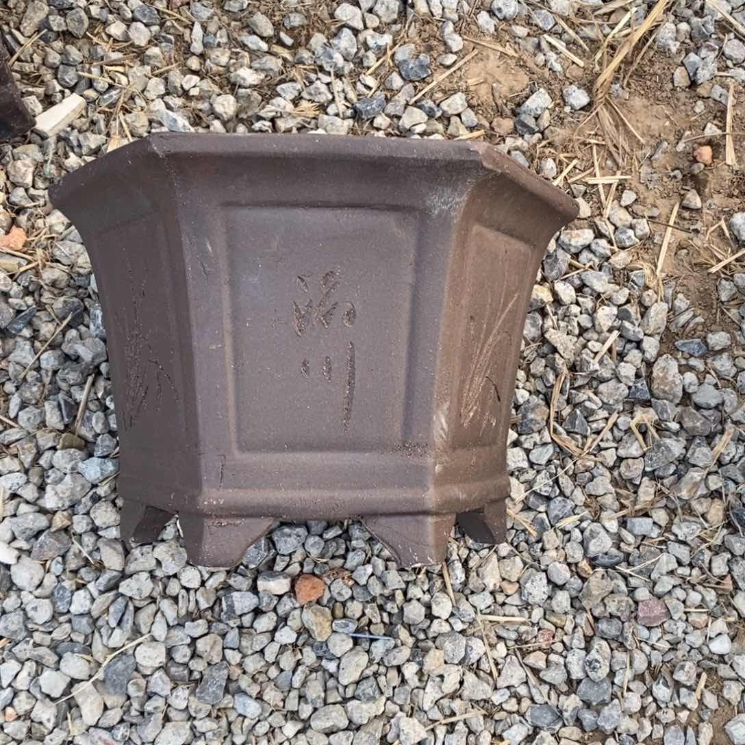 紫砂微瑕六角，26/17两只