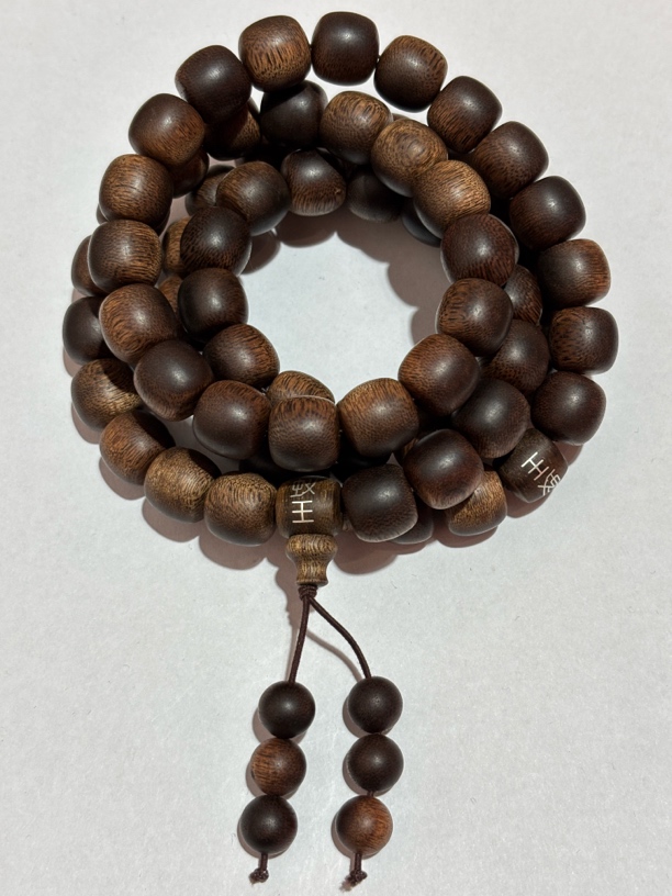 沉香 日本回流料虎斑伽罗白奇长串1.4老型珠双标