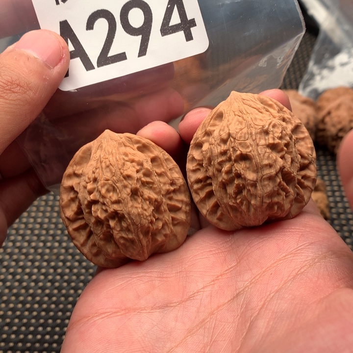 文玩核桃吊坠悟空寺