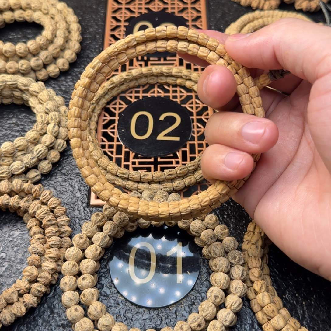 柏香籽/百香籽吊坠罖*