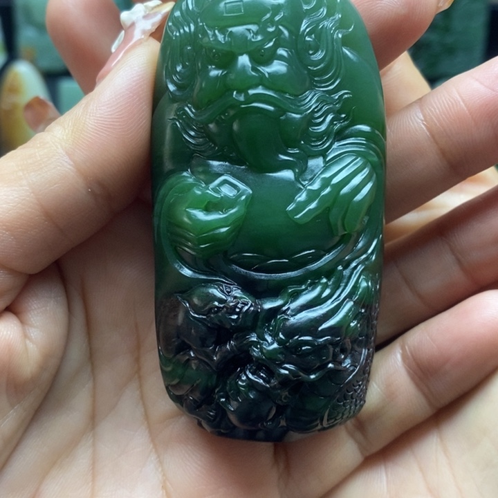 和田玉挂件未镶嵌