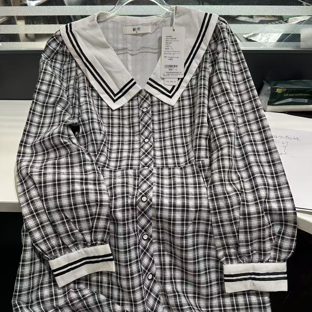 Q1657翻领学院风女士中长款格子带内衬连衣裙