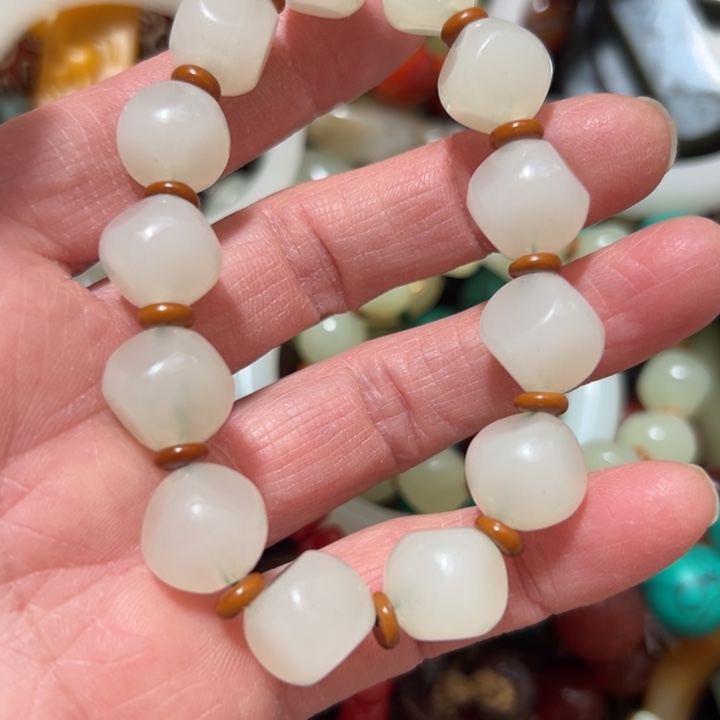 龍***～好的好的好的谢谢大家支持我的小店谢谢大家