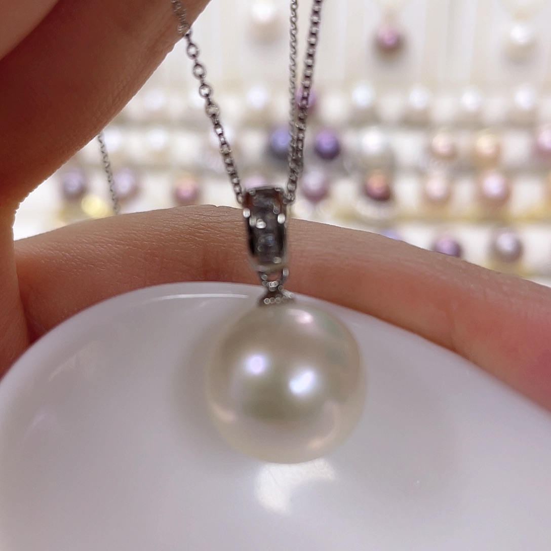 淡水珍珠吊坠(赠链)未镶嵌