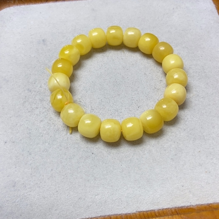 蜜蜡未镶嵌裸石手串