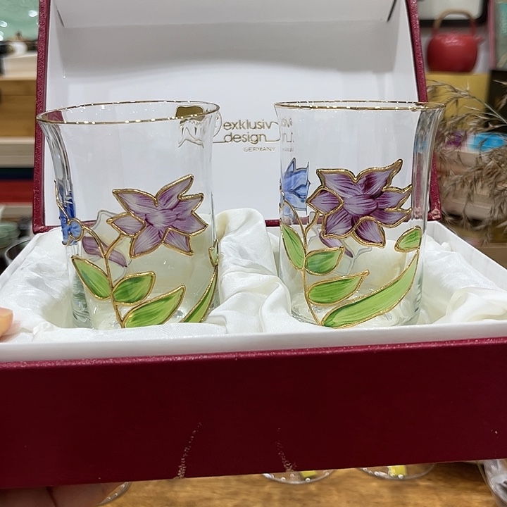 瓷片西和哈哈哈真的好