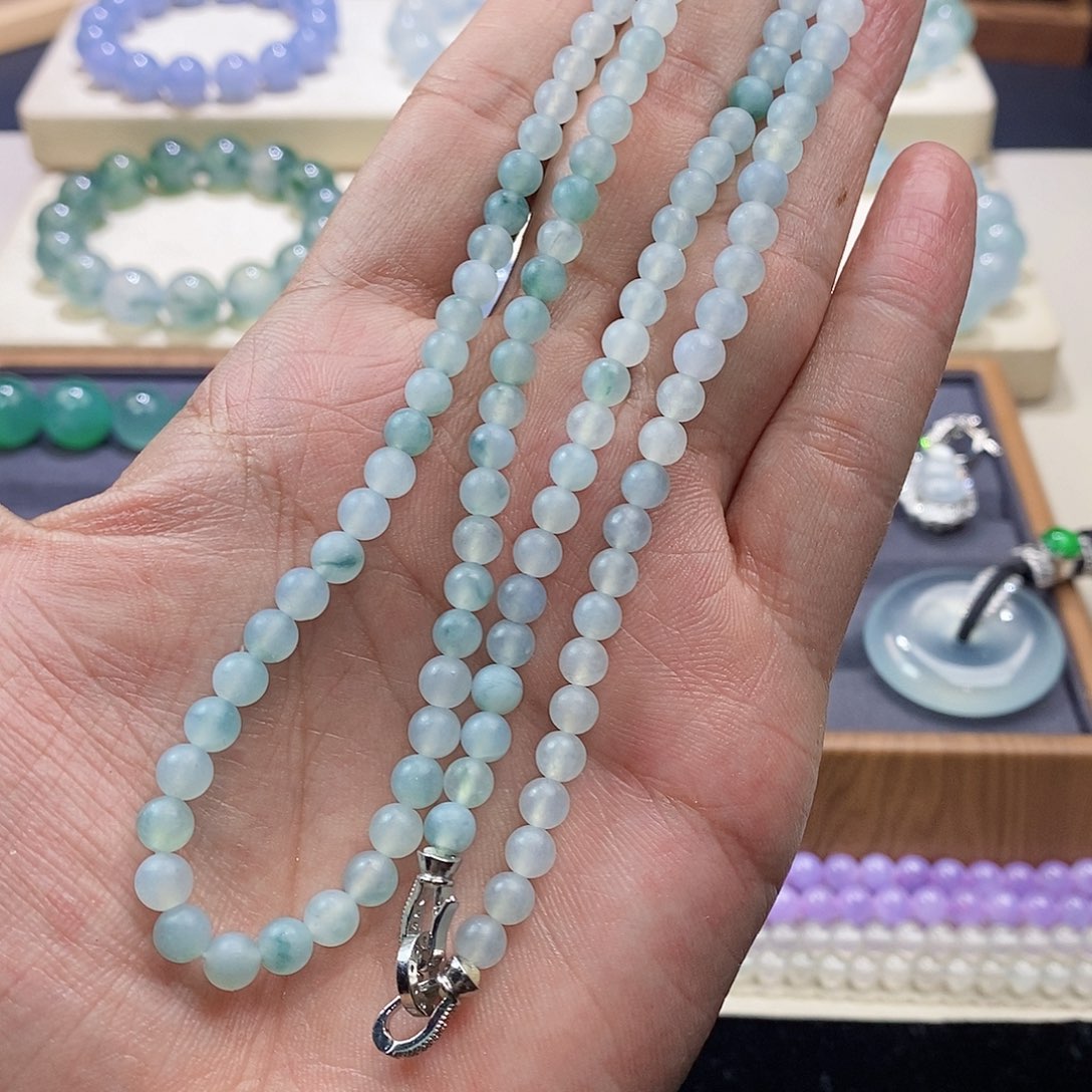 未镶嵌定制翡翠未镶嵌定制翡翠