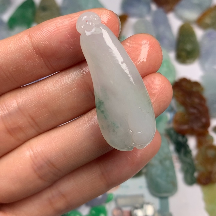 未镶嵌定制翡翠翡翠