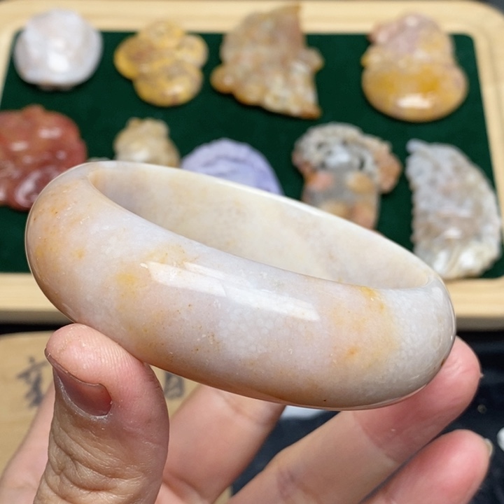 硅化珊瑚（珊瑚玉）手镯未镶嵌59,4