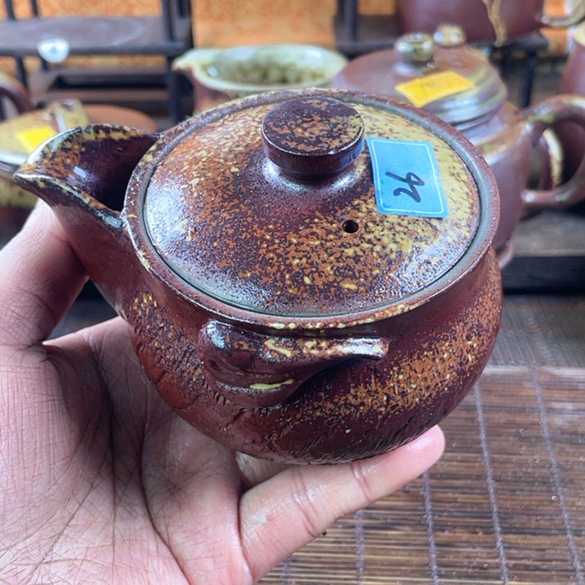 【闪购商品】泰*柴烧宝瓶230毫升左右微瑕福利