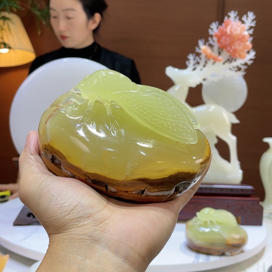 玉精品天然玉石摆件一鸣惊人