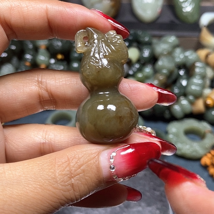 和田玉挂件未镶嵌