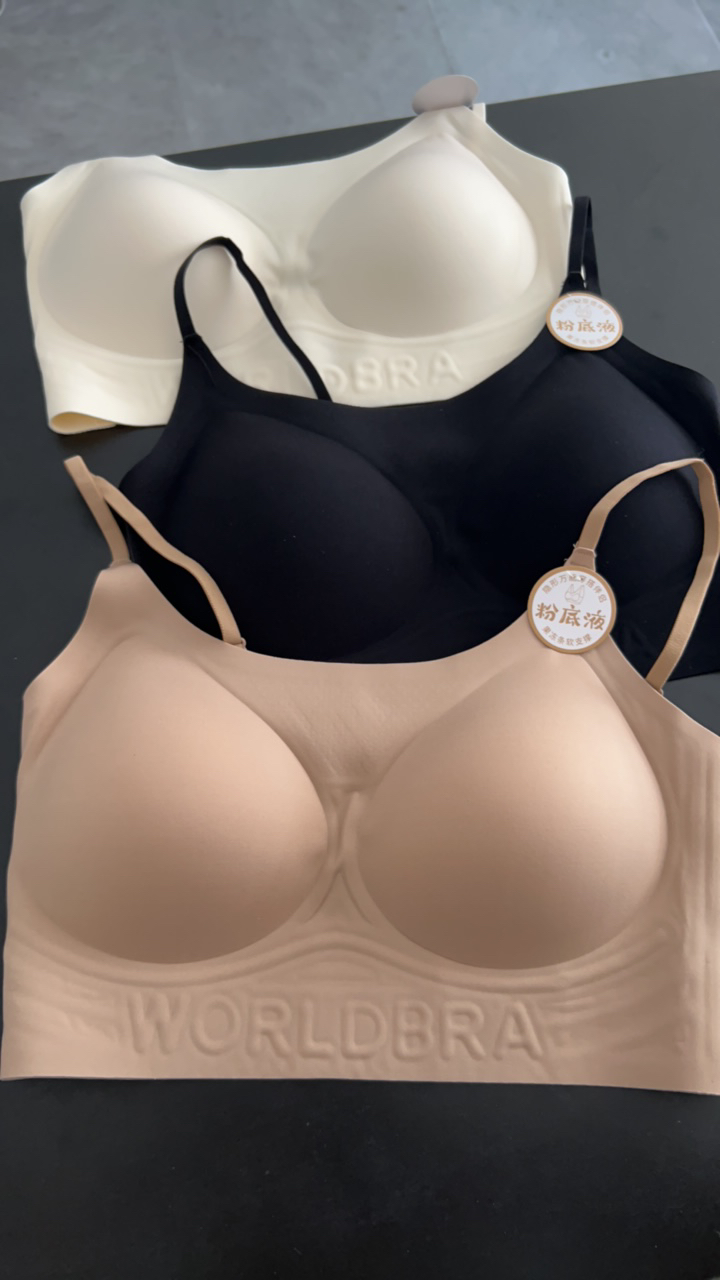 爆款粉底液隐形内衣美背设计时尚舒适背心乔任梁