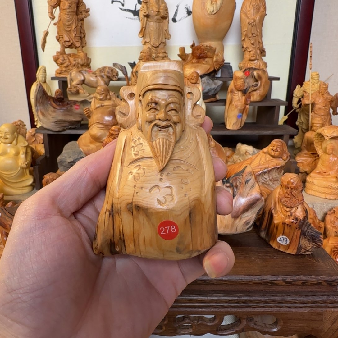 崖柏小木匠艺雕一物一拍