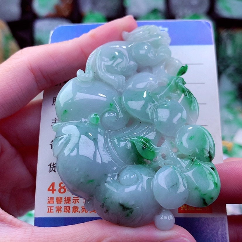 【闪购商品】翡翠颈饰未镶嵌天然