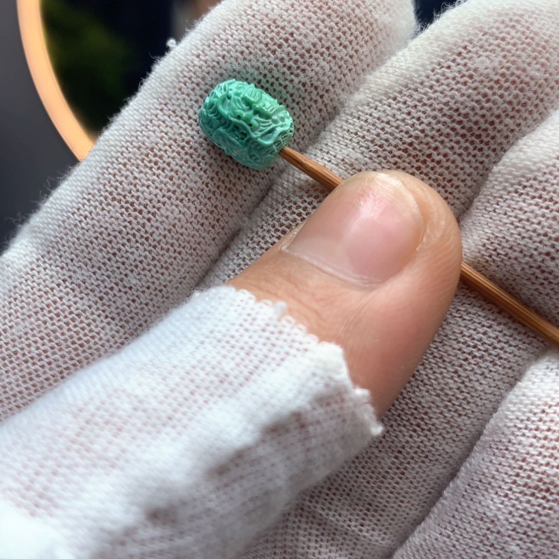 绿松石未镶嵌挂件