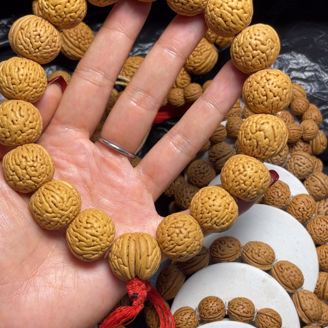 桃核吊坠桃核手串22+白月光