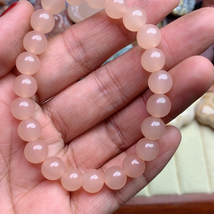 硅化珊瑚（珊瑚玉）颈饰未镶嵌