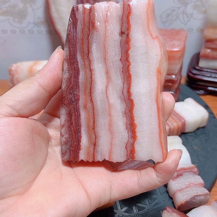 1***0石材广西柳州猪肉石摆件