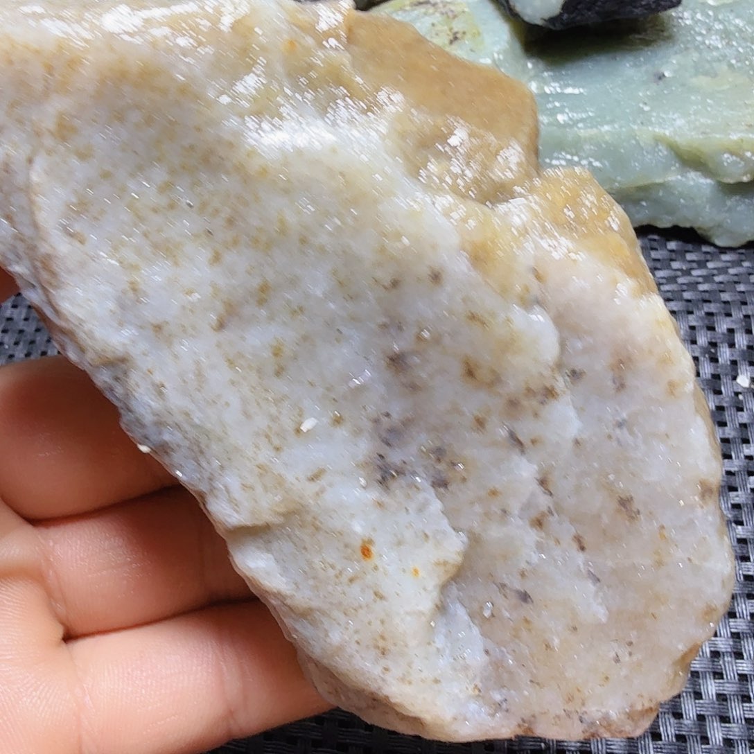 和田玉（糖玉）未镶嵌珠宝半成品