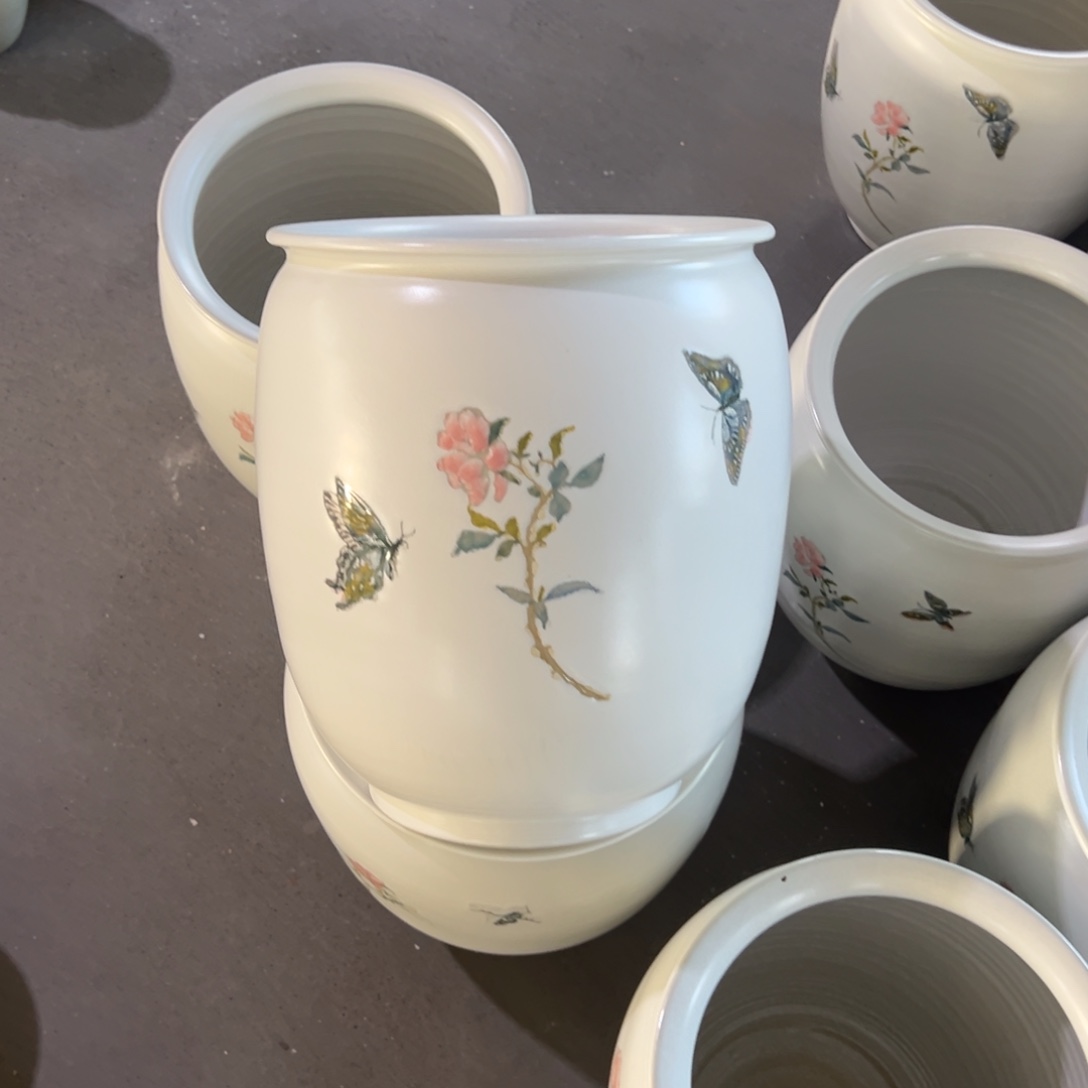 红陶莉卓越的品质和卓越的服务