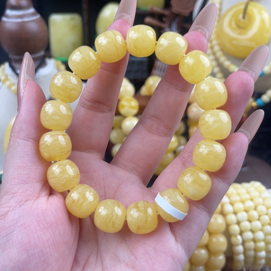 5***3琥珀未镶嵌裸石同料