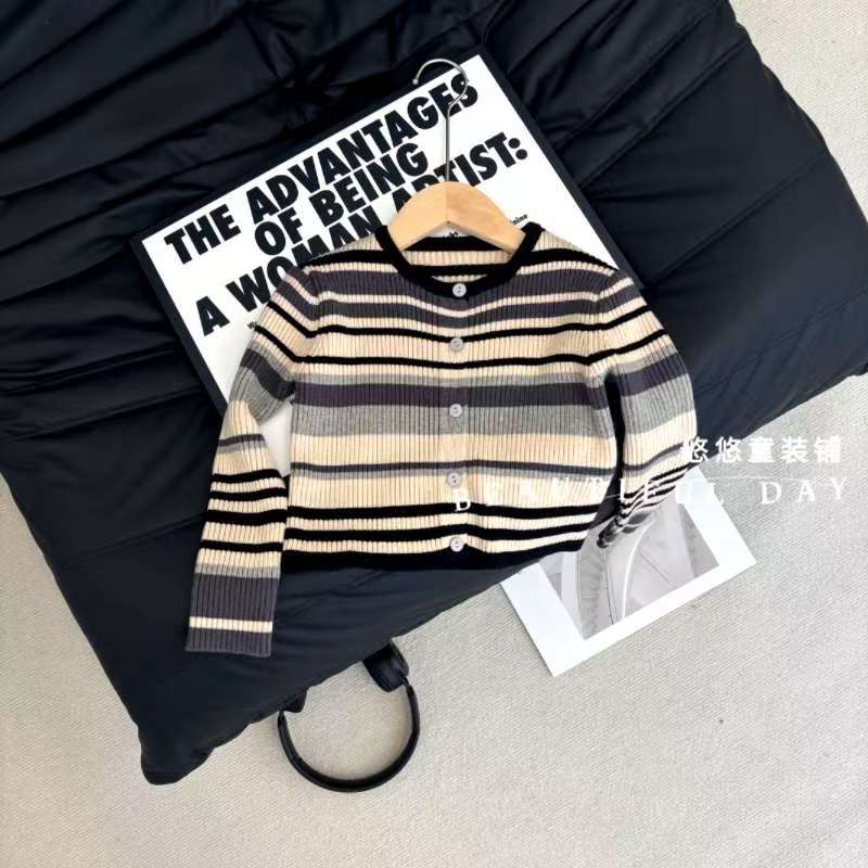 女童毛衣外套2025新款网红儿童洋气秋装小女孩洋气针织开衫