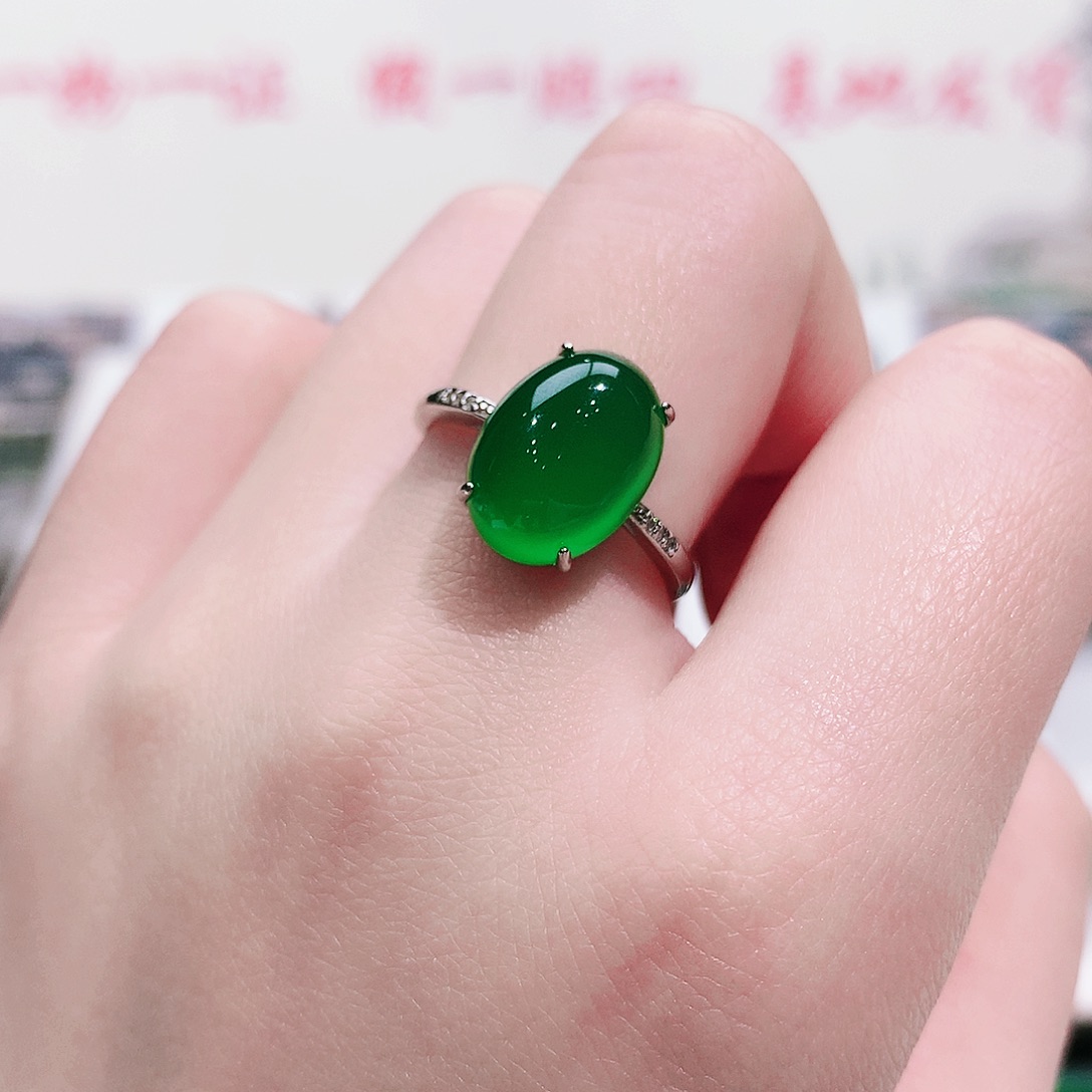 玛瑙/玉髓纯天然珠宝玉石鸽子蛋戒指银S925镶嵌