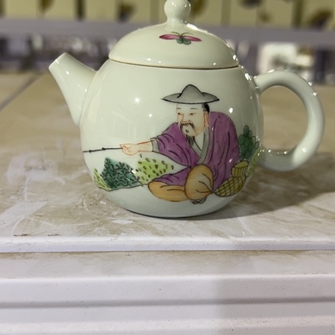 在一起时很快乐也挺可爱很有趣我