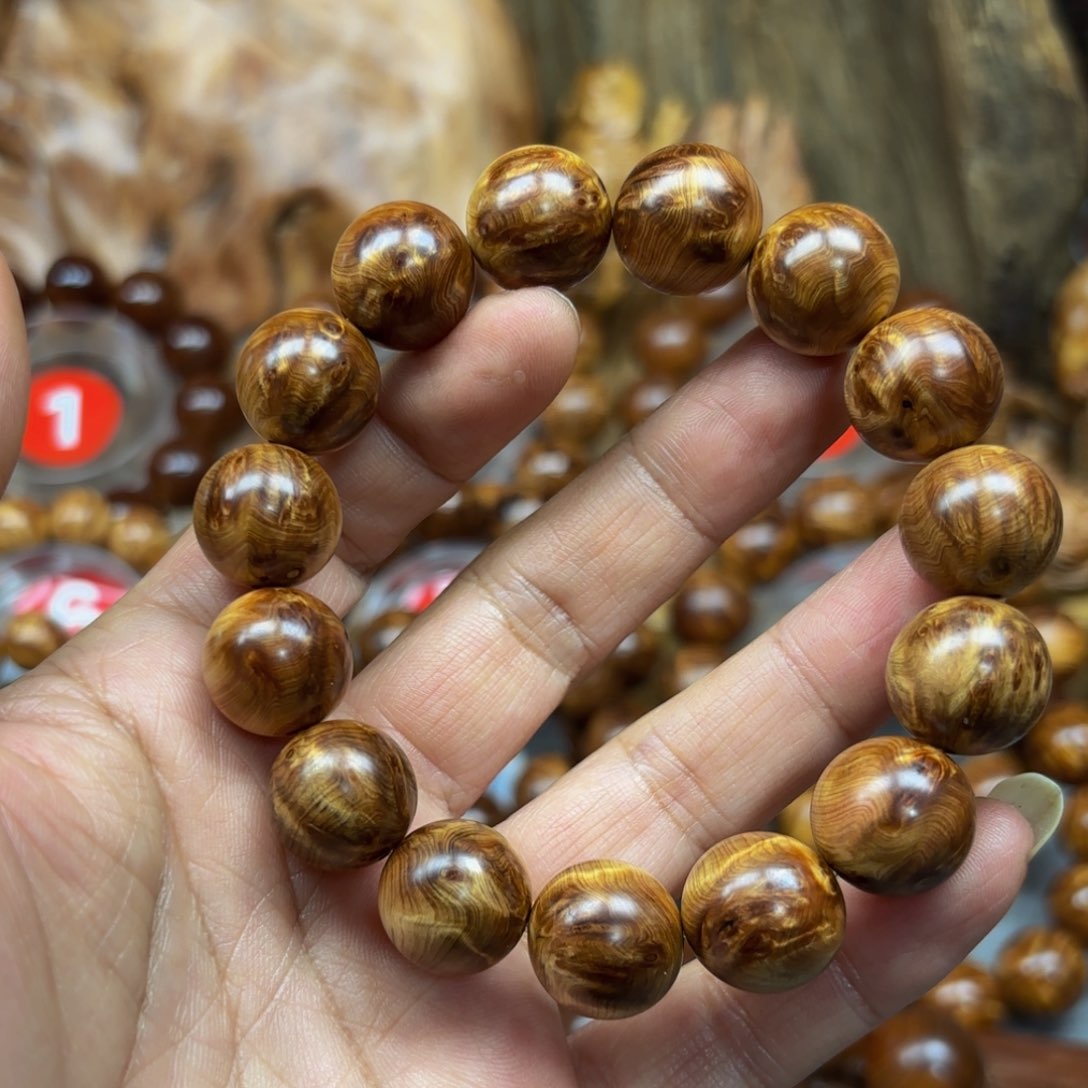 柏木（崖柏）太行崖柏陈化雀眼火焰纹龙胆闪电1.5