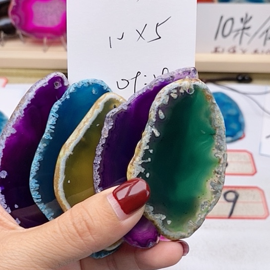 玛瑙/玉髓颈饰未镶嵌思**森