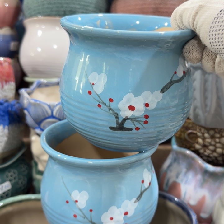 凑9块包邮，有孔，陶瓷花盆