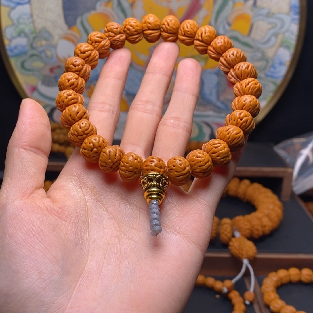 手串桃核欧*龙纹桃核蟠桃