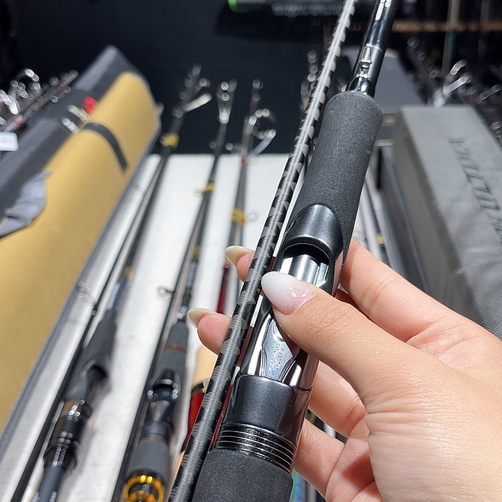 2.4m碳素坚*精品路亚2.44