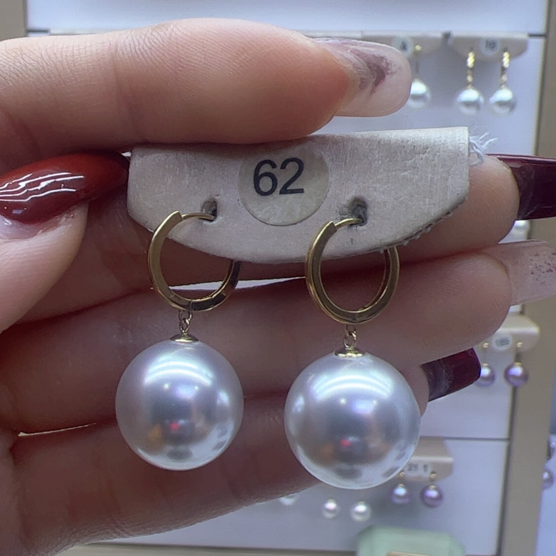 淡水珍珠耳饰18K金镶嵌