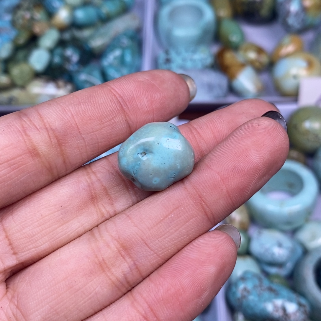 沐***啥绿松石未镶嵌挂件