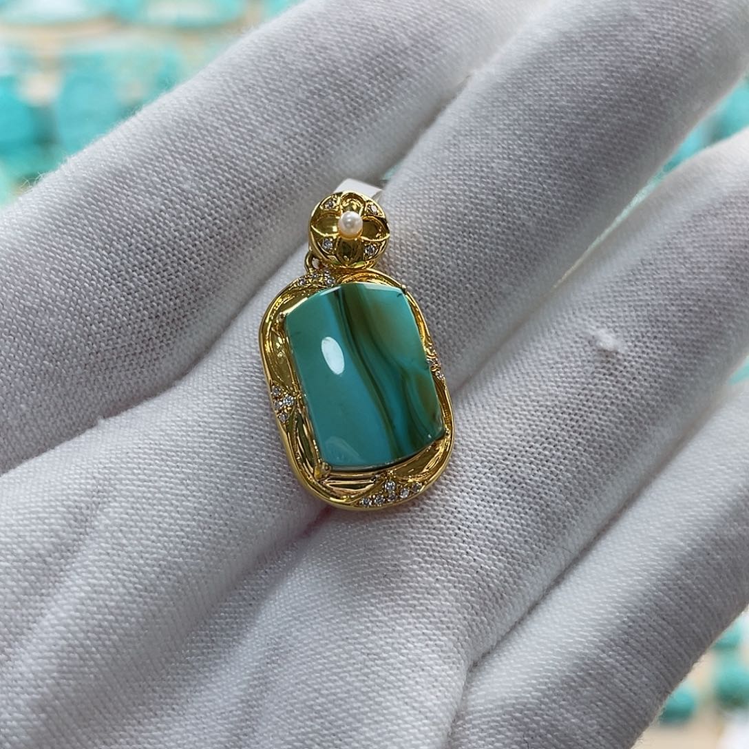 绿松石珠宝奇石18K金镶嵌