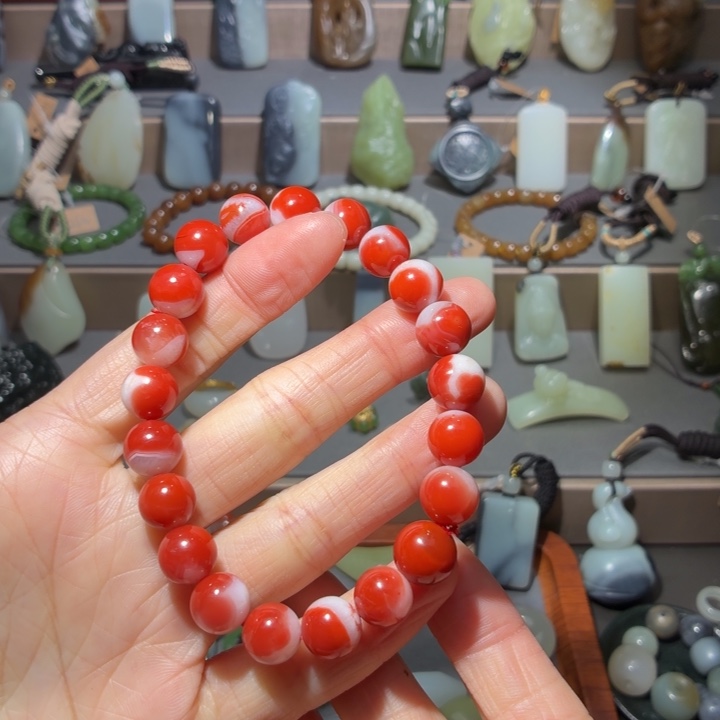 南红玛瑙未镶嵌颈饰