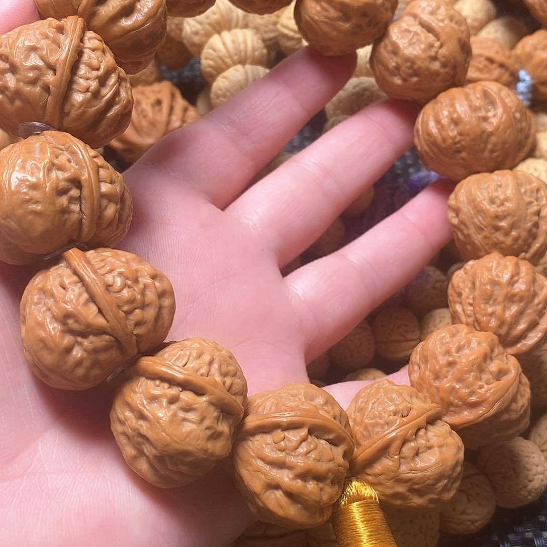 文玩核桃手串用**林蛤蟆头