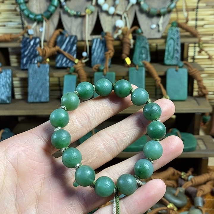 和田玉未镶嵌手链