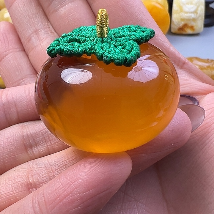 蜜蜡未镶嵌珠宝奇石