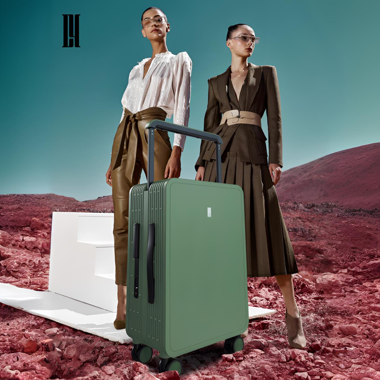 【还没有改价】普娜米 2025款宽拉杆行李箱   网红时尚多功能旅行箱