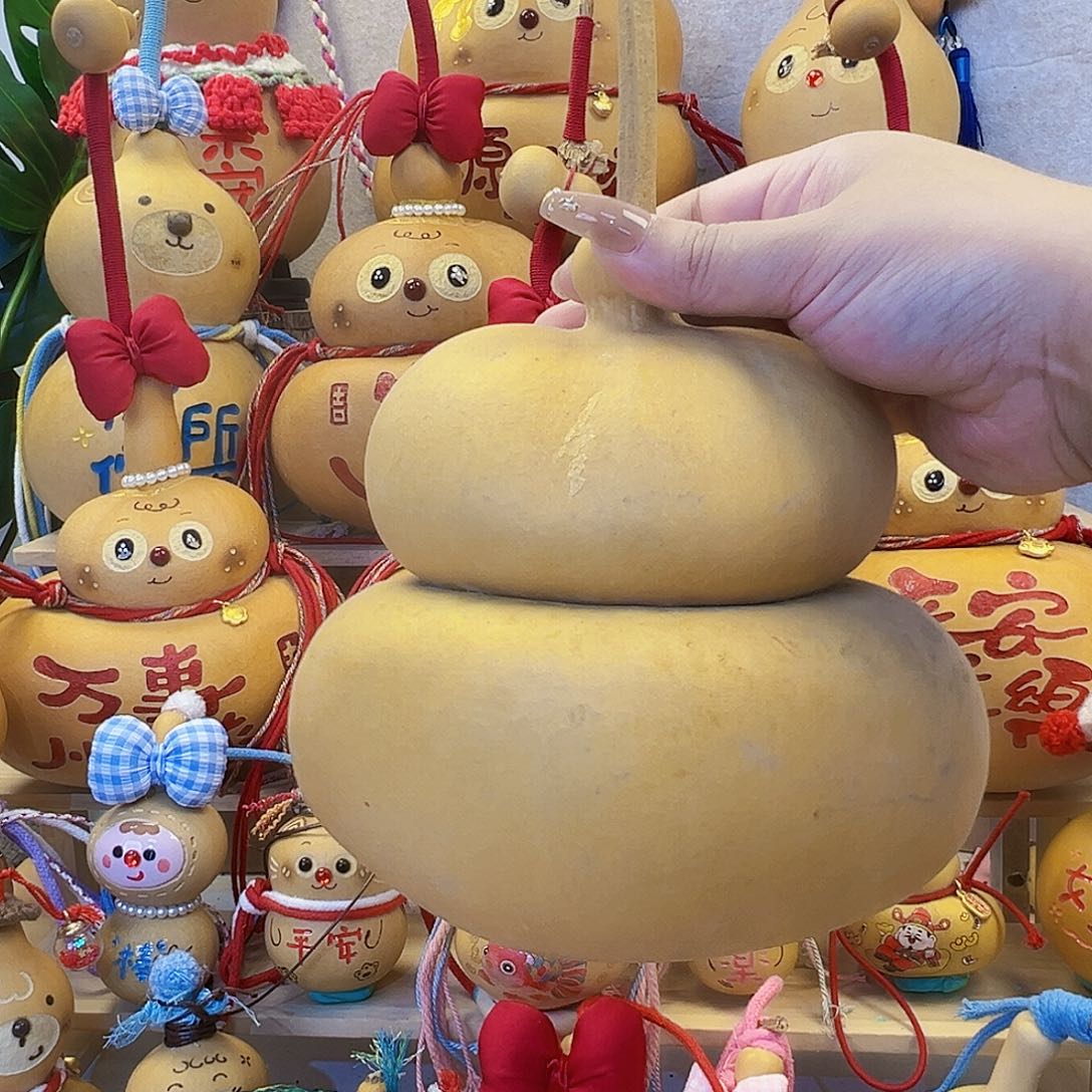 草***丫哈哈哈哈哈哈哈哈