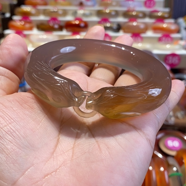 手镯玛瑙/玉髓未镶嵌钞*