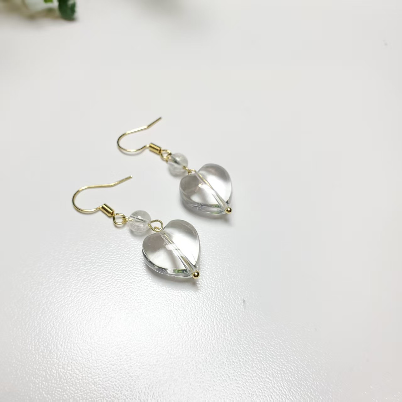 Q563【赵小姐】时尚银镀金天然白水晶心想事成爱心耳坠多样式发其一