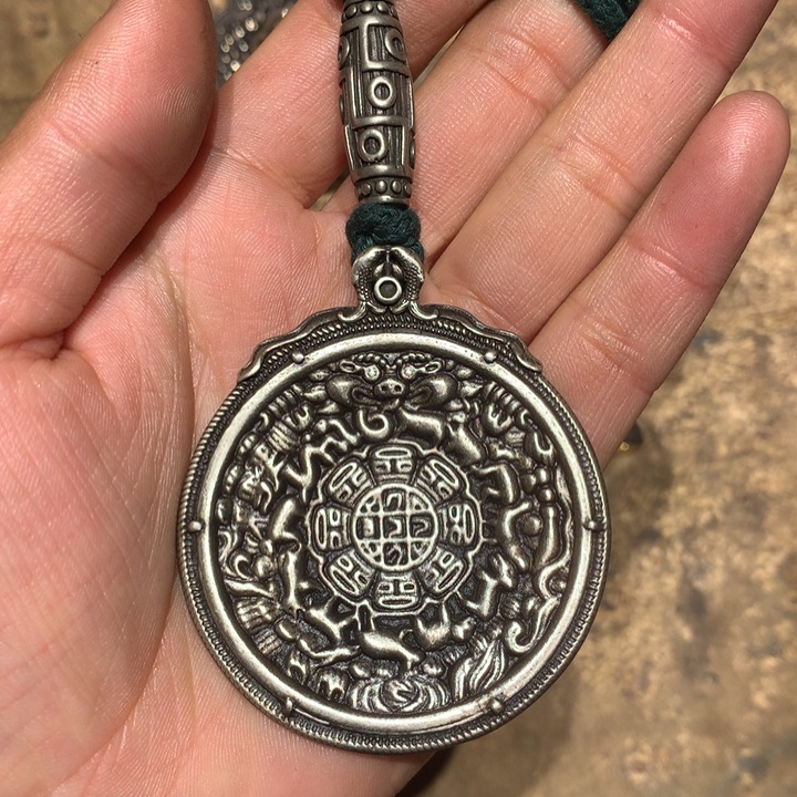 琉璃颈饰喜欢的朋友