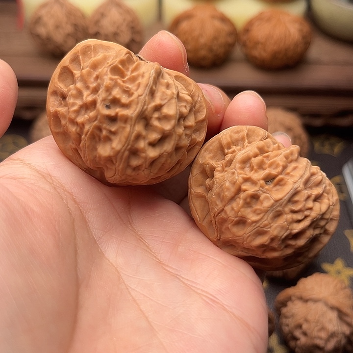 文玩核桃吊坠39宫灯