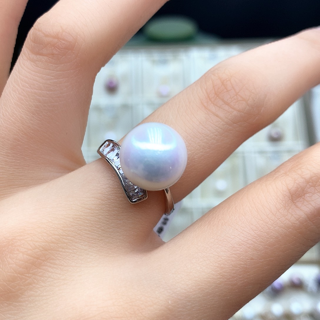 淡水珍珠颈饰合金