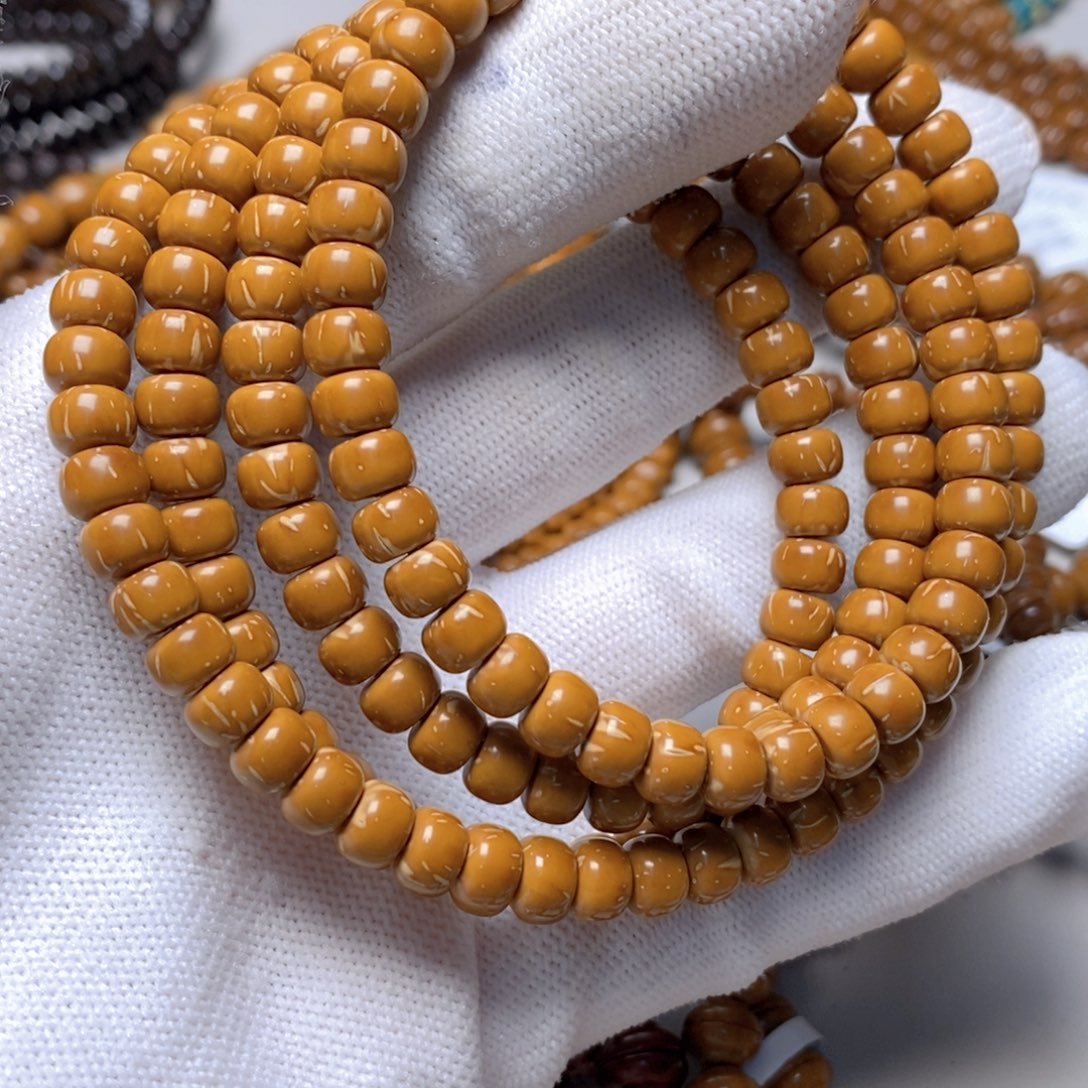 手串紫金鼠那****！老型花皮脖挂6.5