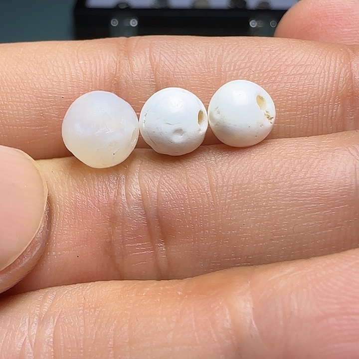 S***！玛瑙/玉髓未镶嵌颈饰